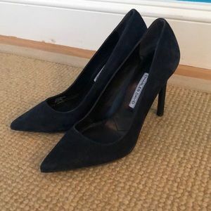 Never worn 8.5 navy suede heels